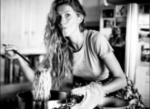 9e654521db347eb07667a2acb5eca38c_gisele_bundchen_90207001