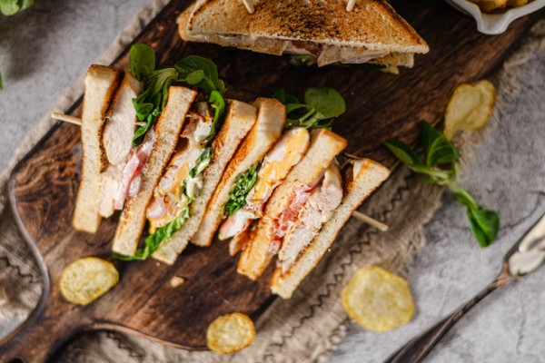 Сэндвичи: быстрый перекус или пособник калорий?