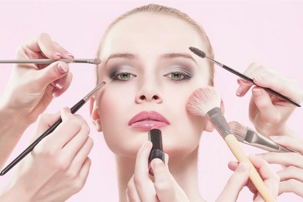 9 секретов идеальной основы под макияж: без разводов и комочков
