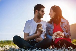 Happy couple resting at a picnic