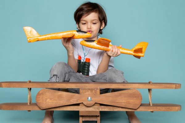Как научить ребенка играть самостоятельно: практические советы