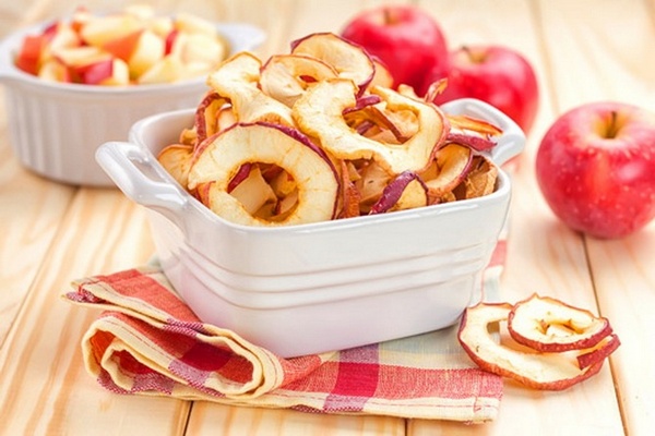 Здоровье со вкусом: чем полезны сушеные яблоки