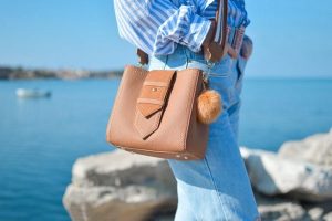 tamara-bellis-HY1fq4ZtLTE-unsplash-1024x681