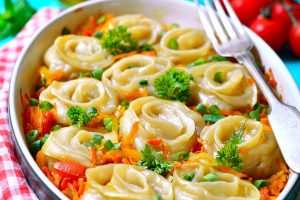 Dumplings "Meat roses".