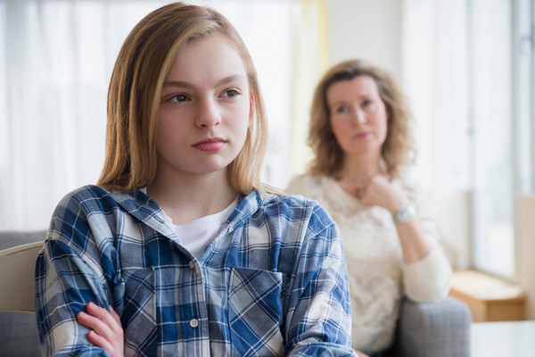 10 неочевидных признаков токсичных родителей (возможно, это вы)