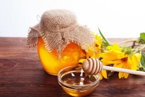 Как легко определить качество меда визуально и на вкус