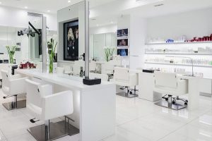 Салон красоты Fast Line Studio в Киеве: особенности, которые стоит знать