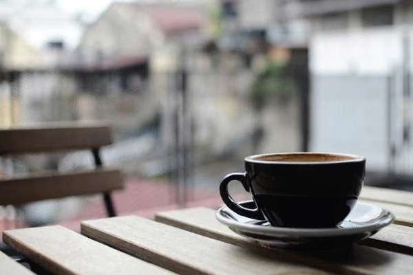 Как взбодриться, если нет кофе — лучшие альтернативы напитку