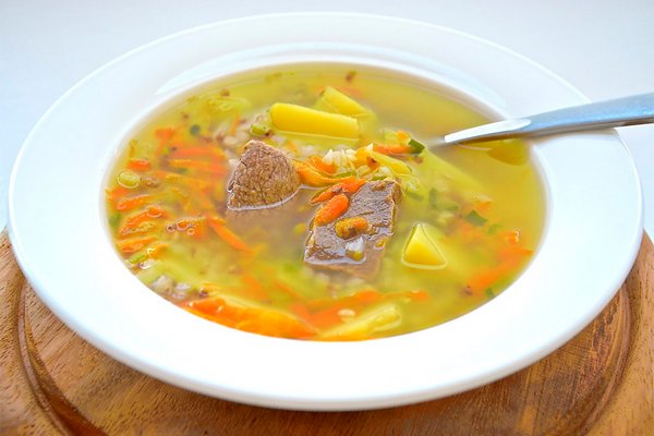 Наваристый овощной суп, который можно есть хоть каждый день – и мяса не нужно