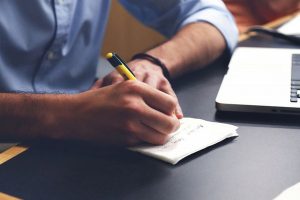 Несколько вакансий, на которые лучше не отправлять отзыв