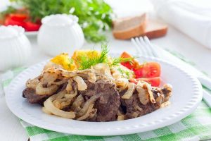 Ингредиент, который сделает говяжью печень невероятно нежной и вкусной