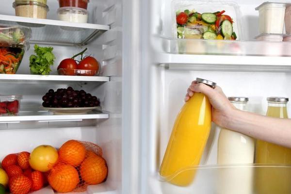 Как хранить продукты в холодильнике, чтобы они дольше оставались свежими