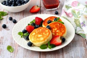 Рецепт приготовления сырников, которые пышны и нежны как облако.