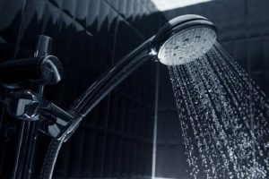 Вы удивитесь, когда узнаете, как принимать душ, если жарко