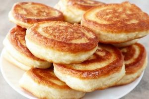 Вкусные оладьи на кефире за 15 минут – вот в чем секрет этого рецепта