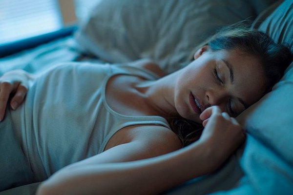 Сколько часов нужно спать после 40 лет, чтобы быть здоровыми