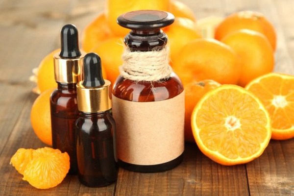 Олія апельсина для волосся: корисні властивості та особливості застосування