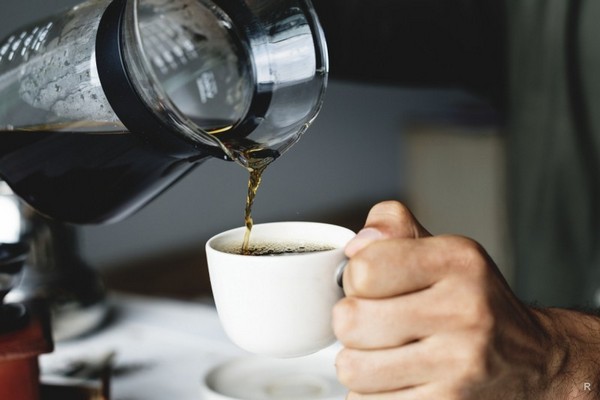 Как легко побороть «ломку» после отказа от кофе: что делать и как себя вести