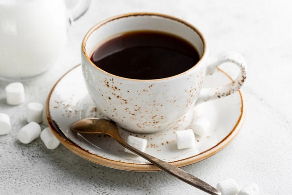 Как правильно пить кофе: с сахаром или без него