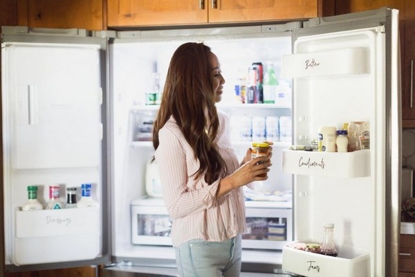 Почему, чтобы быть здоровыми, еду нужно ставить в холодильнике с левой стороны