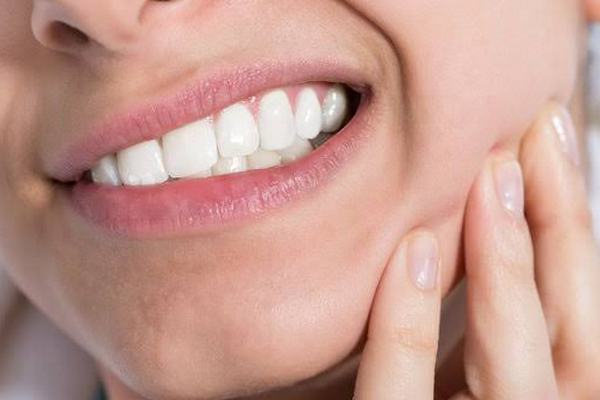 Как вы думаете, что стоматологи делают с вашими зубами после удаления