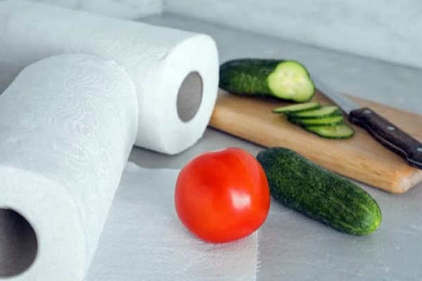 Как с помощью бумажного полотенца замедлить гниение овощей и фруктов в холодильнике