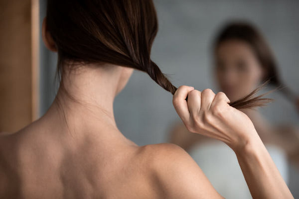 5 советов для тонких и редких волос, которые сделают шевелюру густее