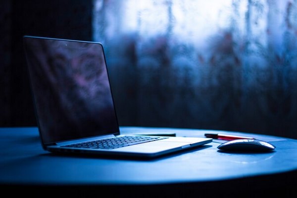 Спящий режим или отключение: можно ли не выключать ноутбук на ночь
