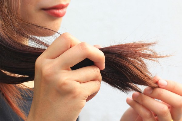 Так вот почему волосы секутся: 9 женщин из 10 допускают эти ошибки