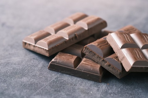 Эксперты рассказали, как влияет белый налет на шоколад на здоровье человека