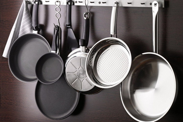 Почему эксперты не рекомендуют покупать сковороду с керамическим покрытием
