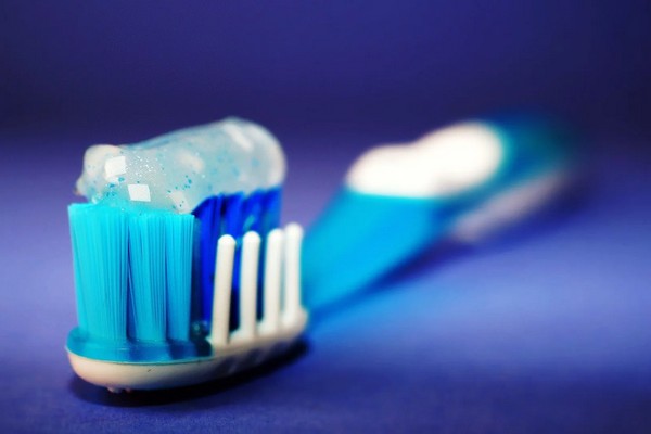 Эффективные способы чистки и обеззараживания зубной щетки