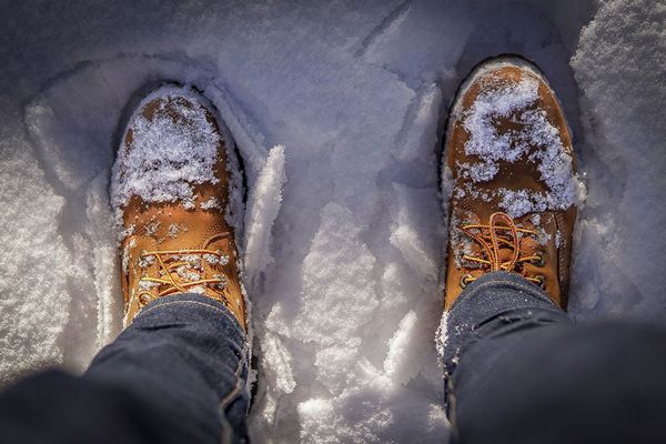 Как утеплить обувь зимой: золотые советы