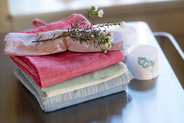 Можно ли стирать кухонные полотенца вместе с одеждой: несколько нюансов