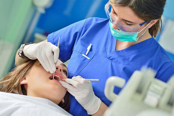 Стоматологи рассказали, как сэкономить на лечении зубов
