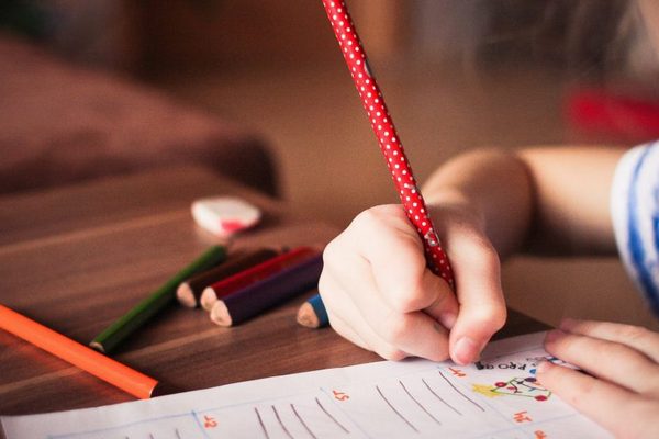 Как помочь ребенку выполнить домашнее задание