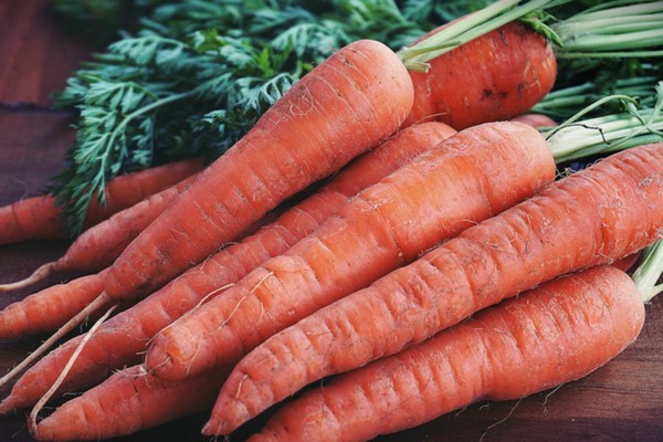 Как посадить морковь, чтобы увеличить ее урожай вдвое