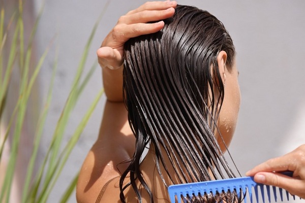 Каких ошибок в уходе за волосами следует избегать брюнеткам