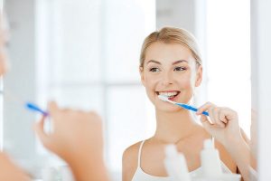 Health,Care,,Dental,Hygiene,,People,And,Beauty,Concept,-,Smiling