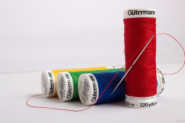 Почему нитки Gutermann – лучший выбор для профессионалов и любителей