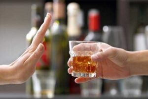 Чому варто починати лікувати алкогольну залежність при появі перших ознак